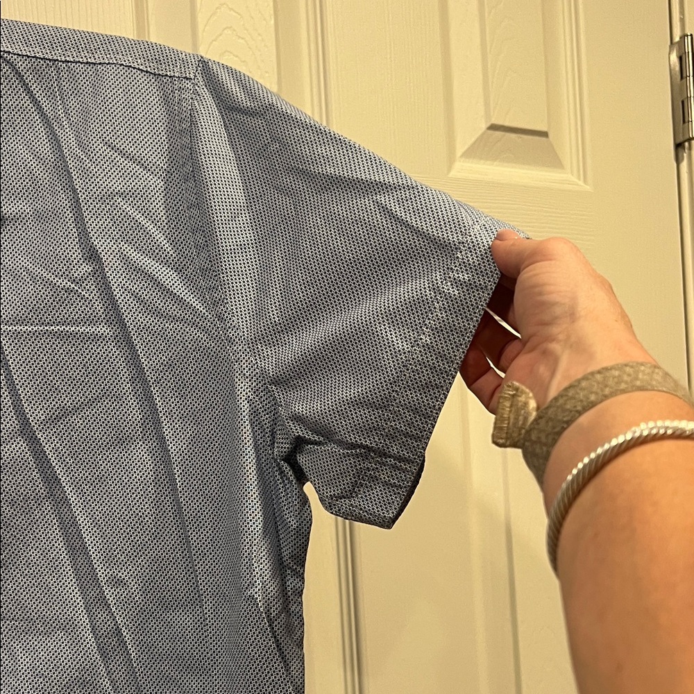 Express Men's Casual Blue Button Down Shirt - Picture 6 of 10